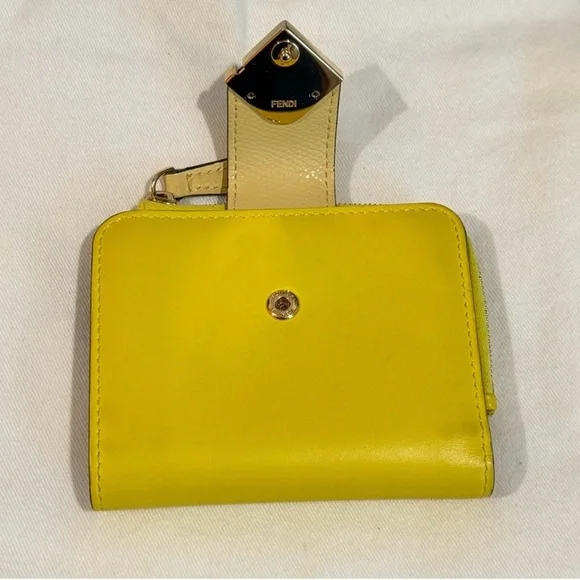 Fendi Yellow Wallet with Gold Logo - Picture 12 of 16